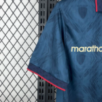 camiseta-ecuador-segunda-equipacion-mundial-2026-puño