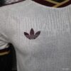 camiseta-españa-segunda-equipacion-version-jugador-mundial-2026-lateral-2