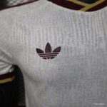 camiseta-españa-segunda-equipacion-version-jugador-mundial-2026-lateral-2