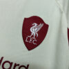 camiseta-liverpool-segunda-equipacion-manga-larga-2025-2026-escudo