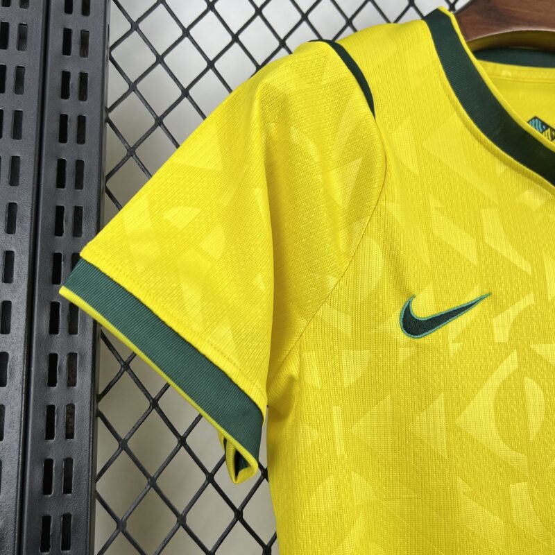conjunto-niño-primera-equipacion-copa-do-mundo-2026-puño