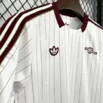 camiseta-arsenal-polo-edicion-especial-2025-2026-lateral
