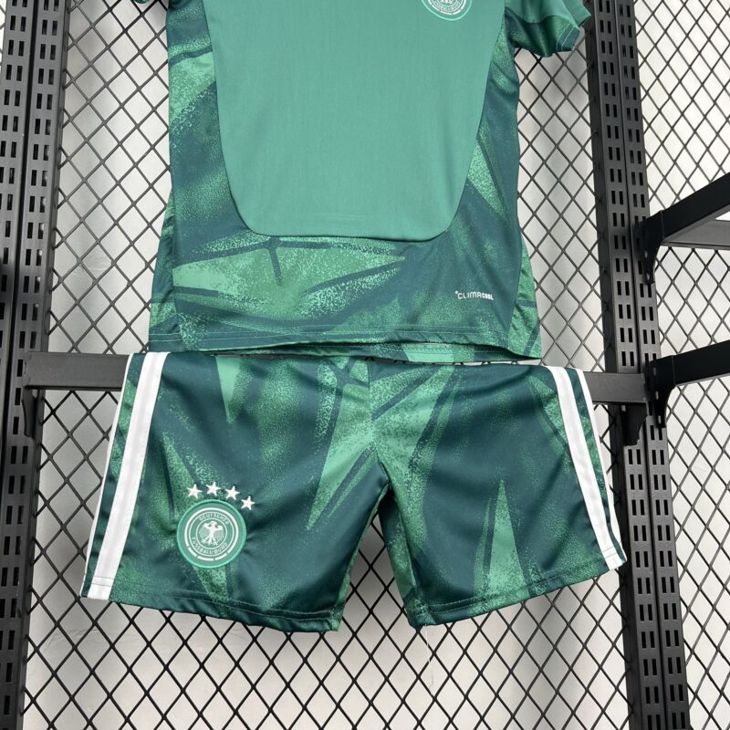camiseta-alemania-portero-mundial-2026-parte-inferior