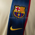 camiseta-barcelona-edicion-limitada-2026-2027-escudo