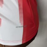 camiseta-bayern-munich-primera-equipacion-mujer-2025-2026-parte-inferior