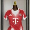 camiseta-bayern-munich-primera-equipacion-mujer-2025-2026-pecho