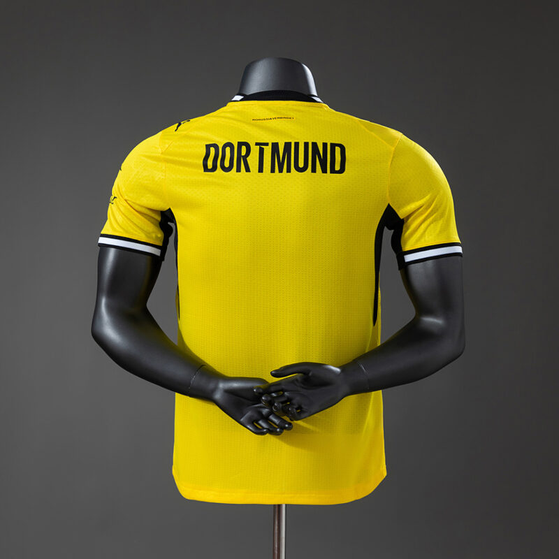 camiseta-borussia-dortmund-primera-equipacion-version-jugador-2026-2027-parte-trasera