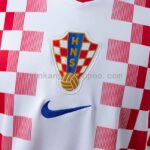 camiseta-croacia-primera-equipacion-mundial-2026-escudo