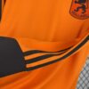 camiseta-holanda-primera-equipacion-manga-larga-retro-1980-puño