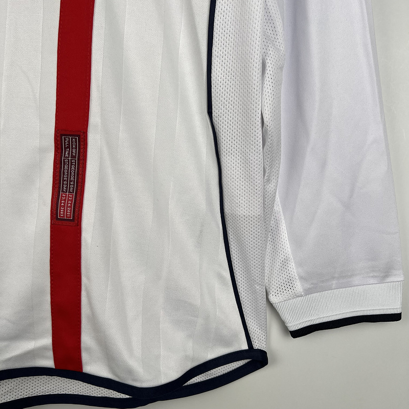 camiseta-inglaterra-primera-equipacion-manga-larga-retro-2002-puño