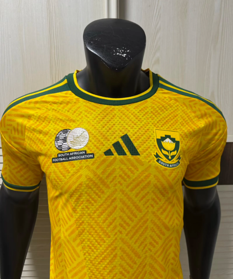 camiseta-sudafrica-primera-equipacion-version-jugador-mundial-2026-pecho