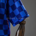 conjunto-niño-croacia-segunda-equipacion-mundial-2026-puño