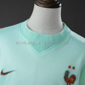 conjunto-niño-francia-segunda-equipacion-mundial-2026-cuello