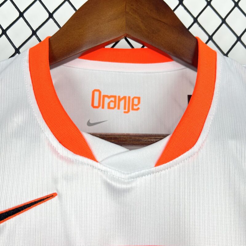 conjunto-niño-holanda-segunda-equipacion-mundial-2026-cuello