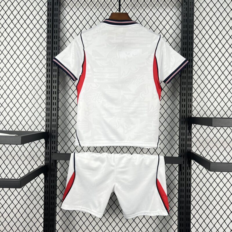 conjunto-niño-inglaterra-primera-equipacion-mundial-2026-parte-trasera
