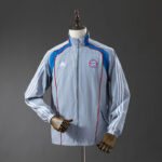 cortaaviento-bayern-munich-plateado-2025-2026