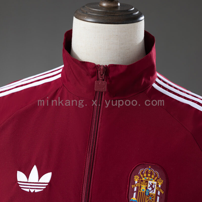 cortaviento-españa-rojo-2026-cuello