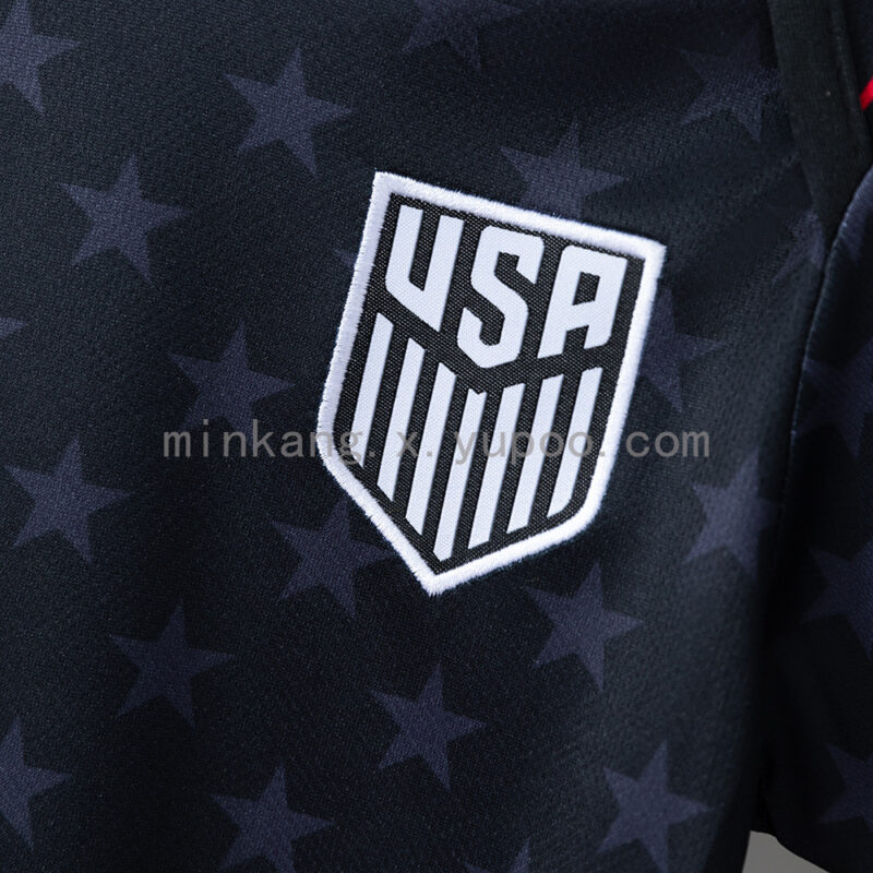 body-de-bebe-segunda-equipacion-2026-escudo