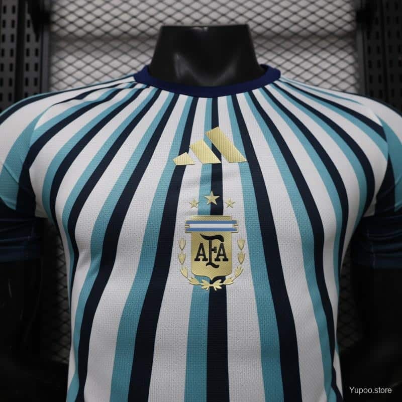 camiseta-argentina-calentamiento-version-jugador-mundial-2026-pecho