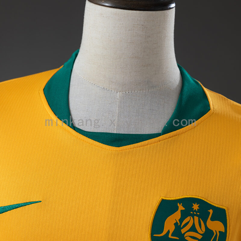 camiseta-australia-primera-equipacion-mundial-2026-cuello
