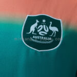 camiseta-australia-segunda-equipacion-mundial-2026-escudo