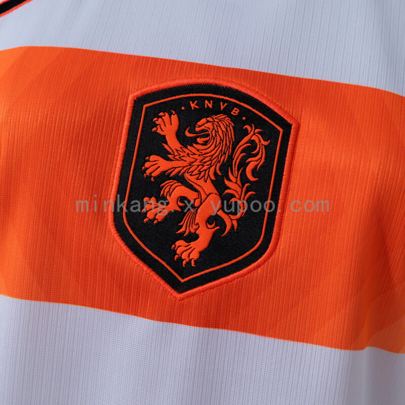 camiseta-holanda-segunda-equipacion-2026-escudo