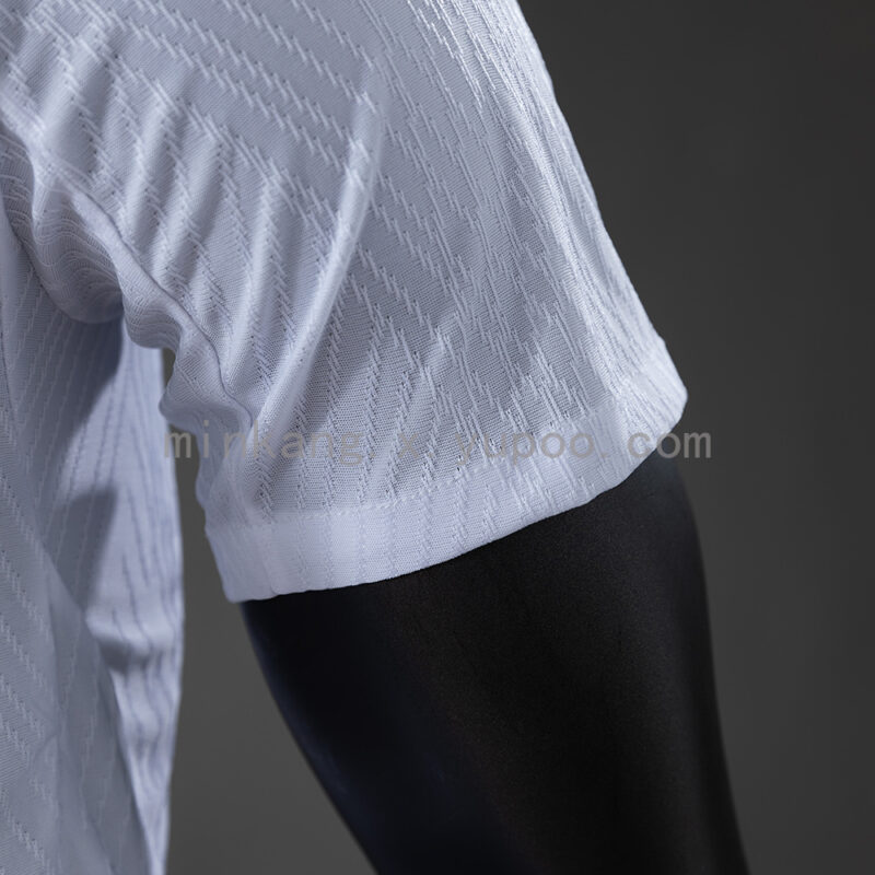 camiseta-marruecos-segunda-equipacion-version-jugador-mundial 2026-puño