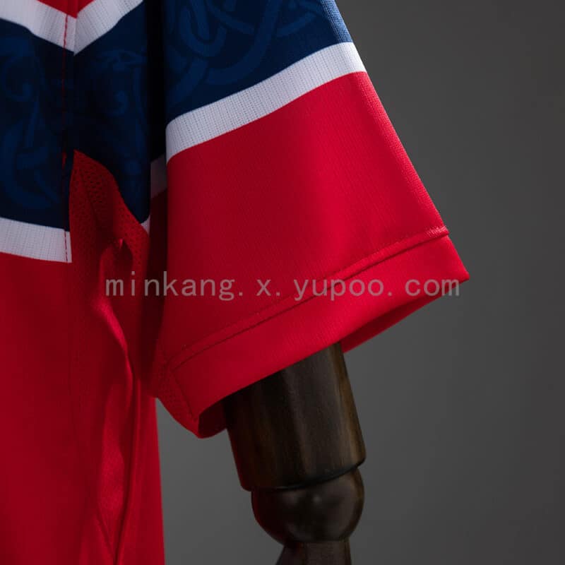 camiseta-noruega-primera-equipacion-mundial-2026-puño