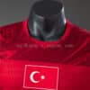 camiseta-turkia-primera-equipacion-version-jugador-mundial-2026-cuello
