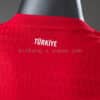 camiseta-turkia-primera-equipacion-version-jugador-mundial-2026-cuello-trasero