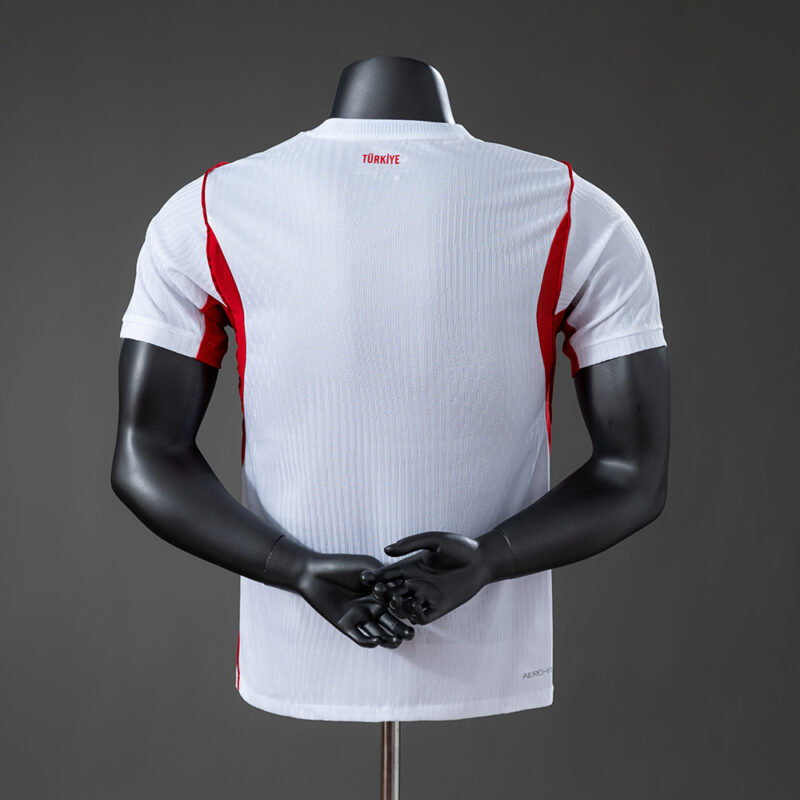 camiseta-turquia-segunda-equipacion-version-jugador-mundial-2026-parte-trasera
