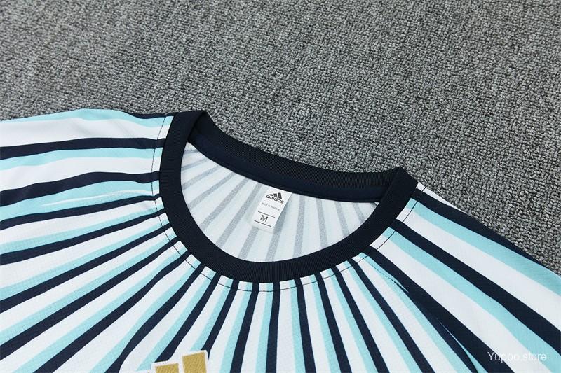 conjunto-de-entrenamiento-argentina-calentamiento-2026-cuello