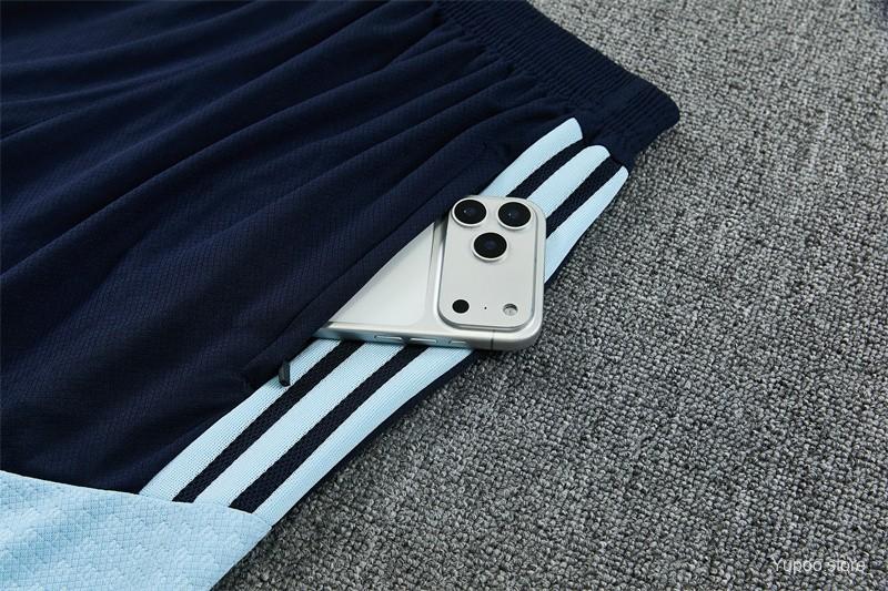 conjunto-de-entrenamiento-argentina-calentamiento-2026-lateral