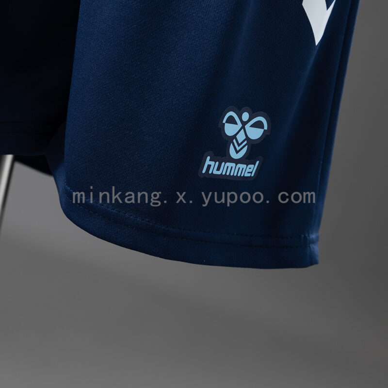 conjunto-niño-celta-de-vigo-segunda-equipacion-2025-2026-parte-inferior-2