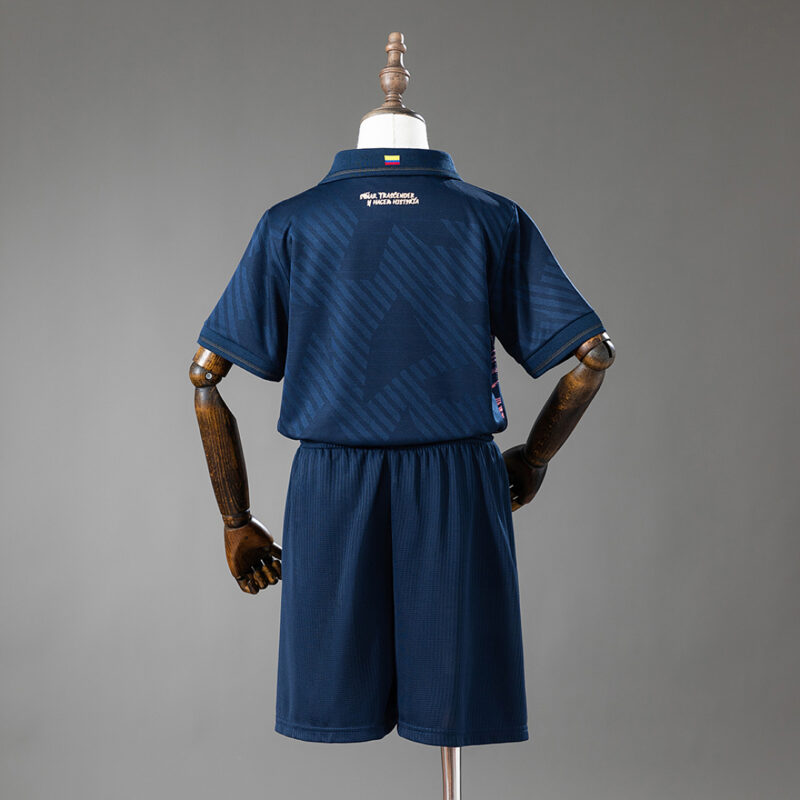 conjunto-niño-ecuador-segunda-equipacion-mundial-2026-parte-trasera
