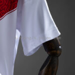 conjunto-niño-peru-primera-equipacion-mundial-2026-puño
