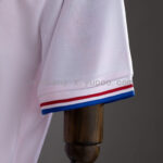 camiseta-croacia-segunda-equipacion-retro-1998-puño