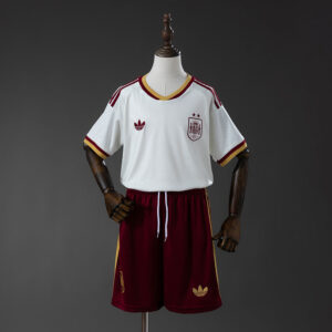 Conjunto niño España segunda equipacion 2026-27 2 estrellas